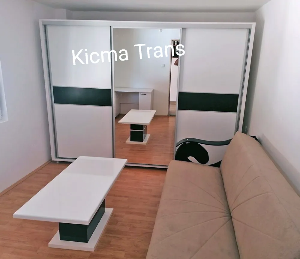Klizni plakar 13 — klizni plakar, Kičma Trans