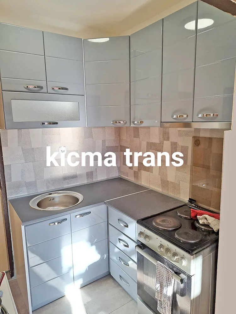 Kuhinja Jela 5 — kuhinja, Kičma Trans