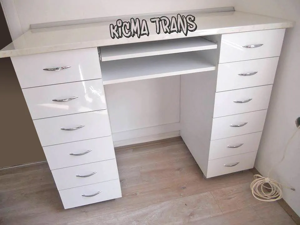 Radni sto — radni sto, Kičma Trans